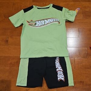 New Mattel Hot Wheels Green and Black Kids Short Set